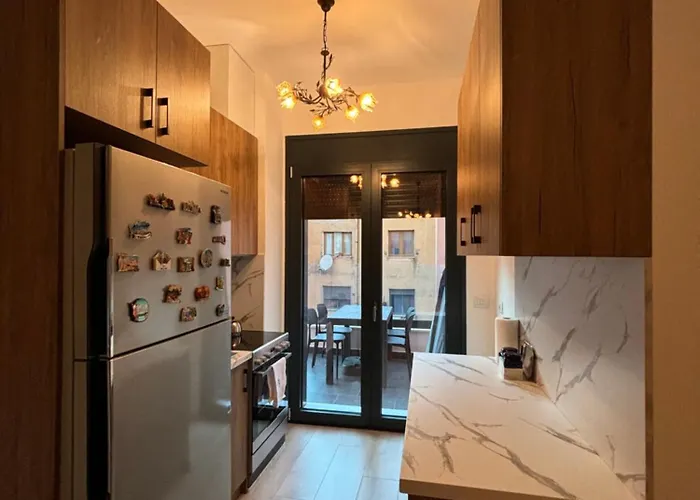 Apartment Oasis Near The *