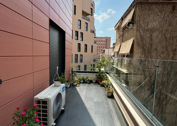 Apartment Oasis Near The Tirana