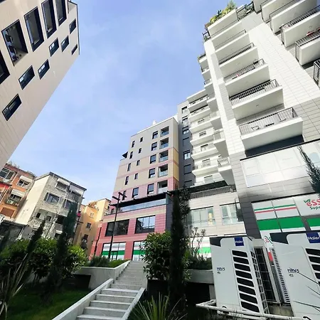 Oasis Near The Apartmán Tirana